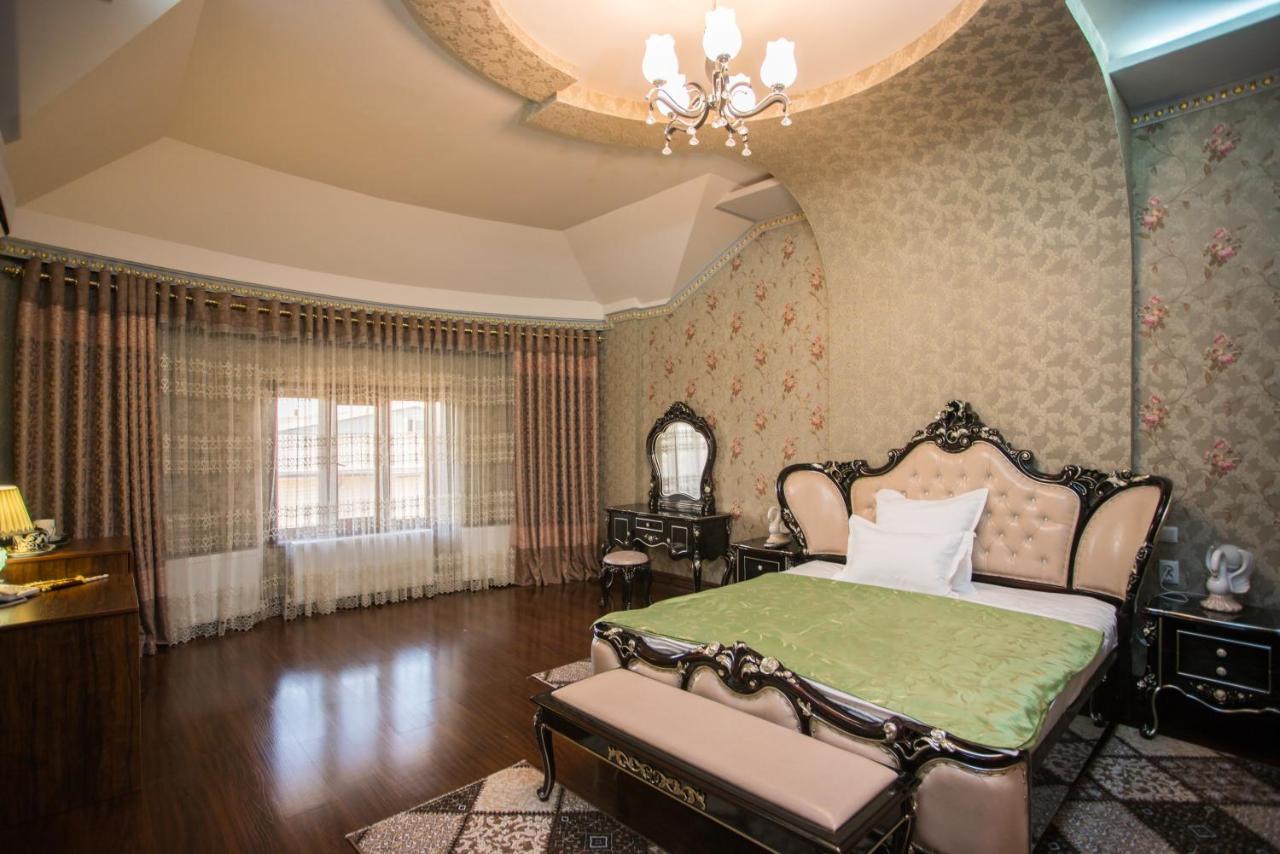Caravan Castle Boutique Hotel بخارى المظهر الخارجي الصورة