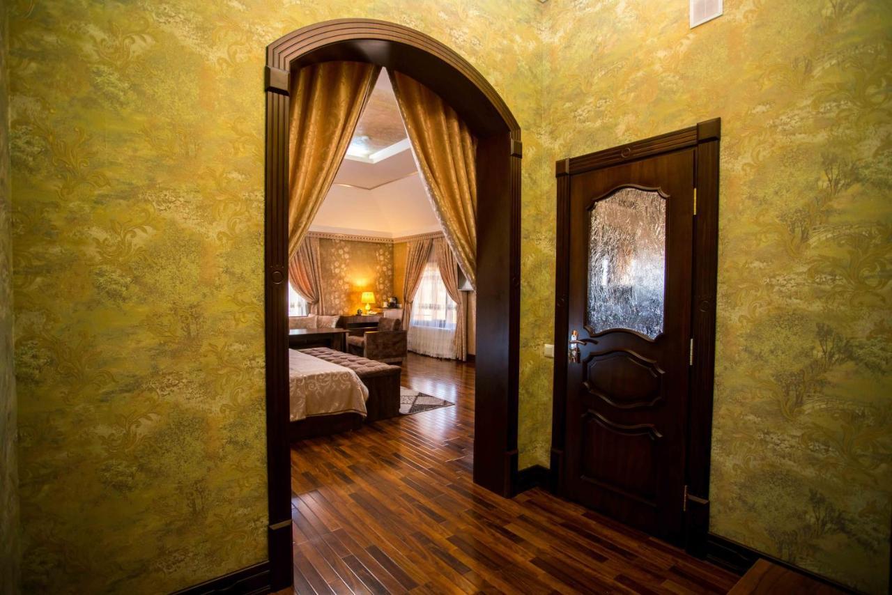 Caravan Castle Boutique Hotel بخارى المظهر الخارجي الصورة